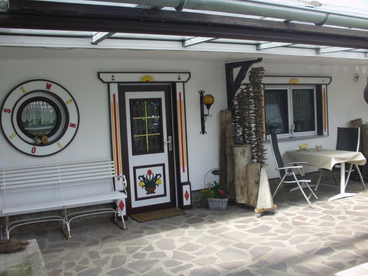 Koje Born Exterior foto